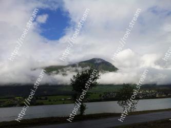 Sky, Cloud, Atmospheric phenomenon, Highland, Mountain, Hill station, Wilderness, Tree, Morning, Cumulus 