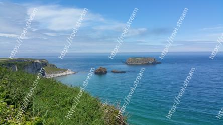 Body of water, Coast, Sea, Headland, Coastal and oceanic landforms, Promontory, Bight, Ocean, Natural landscape, Bay 