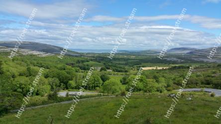 Highland, Mountainous landforms, Hill, Sky, Mountain, Fell, Grassland, Natural landscape, Wilderness, Natural environment 