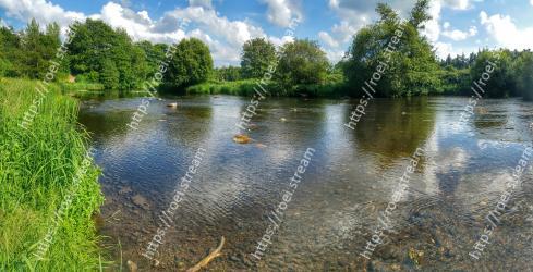 Body of water, Natural landscape, Bank, Nature, Water resources, River, Water, Natural environment, Watercourse, Vegetation 