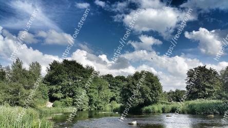 Natural landscape, Body of water, Nature, Sky, River, Cloud, Water, Water resources, Bank, Vegetation 