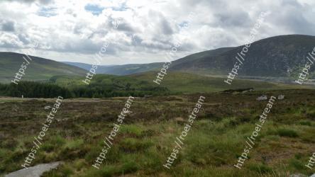 Highland, Mountainous landforms, Grassland, Hill, Mountain, Fell, Natural environment, Wilderness, Natural landscape, Tundra 