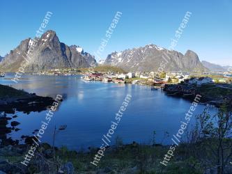 Mountainous landforms, Mountain, Body of water, Natural landscape, Mountain range, Nature, Sky, Wilderness, Lake, Alps Reine