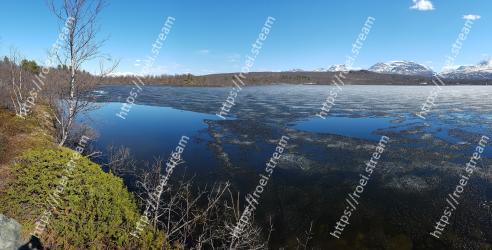 Body of water, Natural landscape, Water resources, Water, Natural environment, Wilderness, Lake, Reservoir, Sky, River 