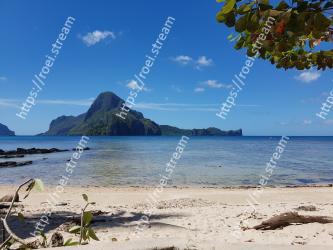 Body of water, Beach, Sea, Natural landscape, Sky, Shore, Ocean, Tropics, Coast, Coastal and oceanic landforms Cadlao Resort & Restaurant