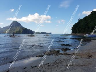 Body of water, Beach, Sky, Sea, Coast, Ocean, Water, Shore, Coastal and oceanic landforms, Natural landscape 
