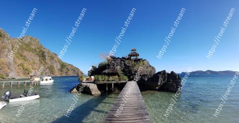 Body of water, Sea, Water, Rock, Natural landscape, Promontory, Coast, Sky, Coastal and oceanic landforms, Tourism 