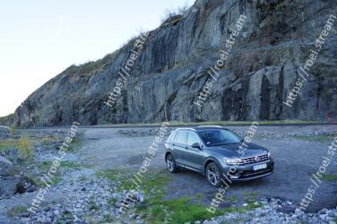Land vehicle, Vehicle, Car, Regularity rally, Volkswagen tiguan, Sport utility vehicle, Volkswagen, Automotive design, Crossover suv, Volkswagen touareg 