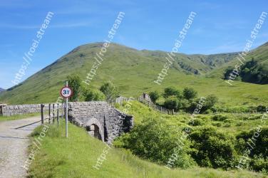 Highland, Mountainous landforms, Mountain, Hill, Mountain pass, Fell, Wall, Wilderness, Hill station, Road 