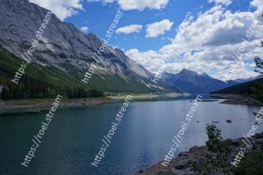Mountainous landforms, Body of water, Highland, Mountain, Tarn, Nature, Natural landscape, Lake, Wilderness, Mountain range Medicine Lake