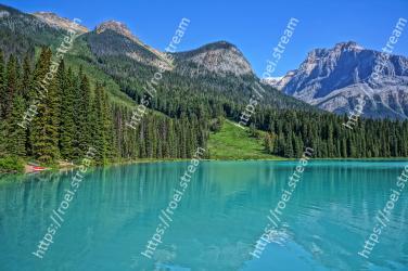 Body of water, Natural landscape, Mountain, Mountainous landforms, Nature, Tarn, Wilderness, Lake, Water, Glacial lake Emerald Lake