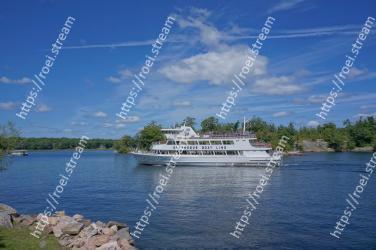 Water transportation, Motor ship, Boat, Luxury yacht, Sky, Yacht, Vehicle, Waterway, Passenger ship, Ship 