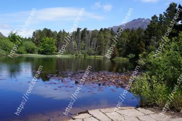 Body of water, Natural landscape, Nature, Water, Reflection, Water resources, Blue, Lake, Natural environment, River 
