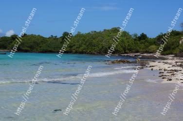 Body of water, Beach, Sea, Coast, Shore, Ocean, Water, Coastal and oceanic landforms, Tropics, Sky 