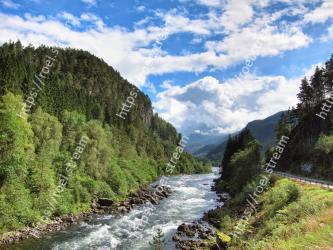 Natural landscape, Mountainous landforms, Nature, Body of water, Water resources, River, Mountain, Water, Wilderness, Watercourse 