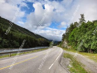 Road, Highland, Sky, Asphalt, Cloud, Natural landscape, Mountainous landforms, Highway, Mountain, Thoroughfare 