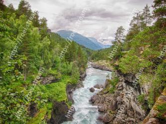 Body of water, Nature, Water, Water resources, River, Mountainous landforms, Watercourse, Wilderness, Natural landscape, Mountain river 